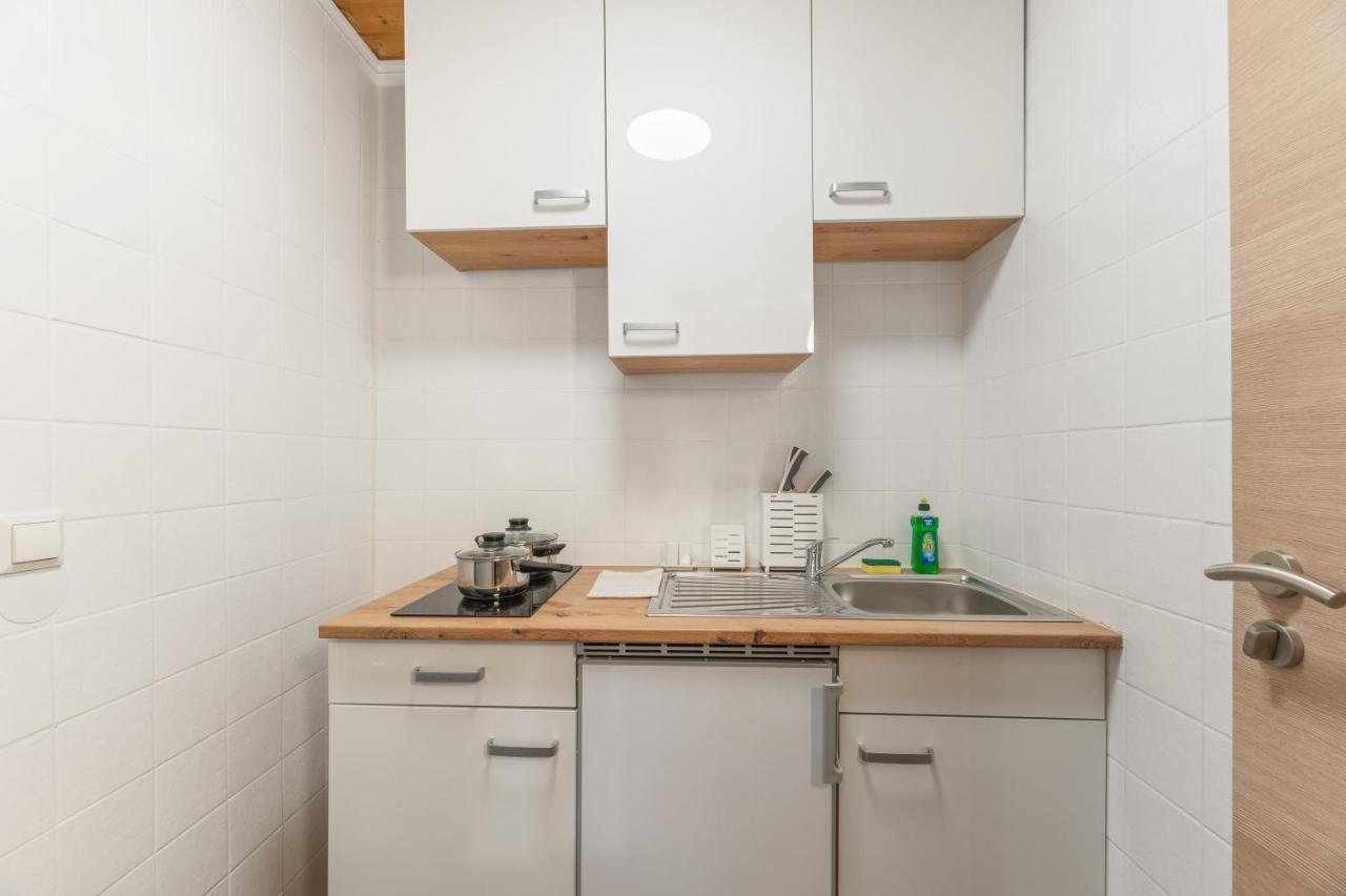 Home2Stay Apartmenthaus Heilbronn City Kitchen Parking Highspeed Wifi Washroom Exterior foto
