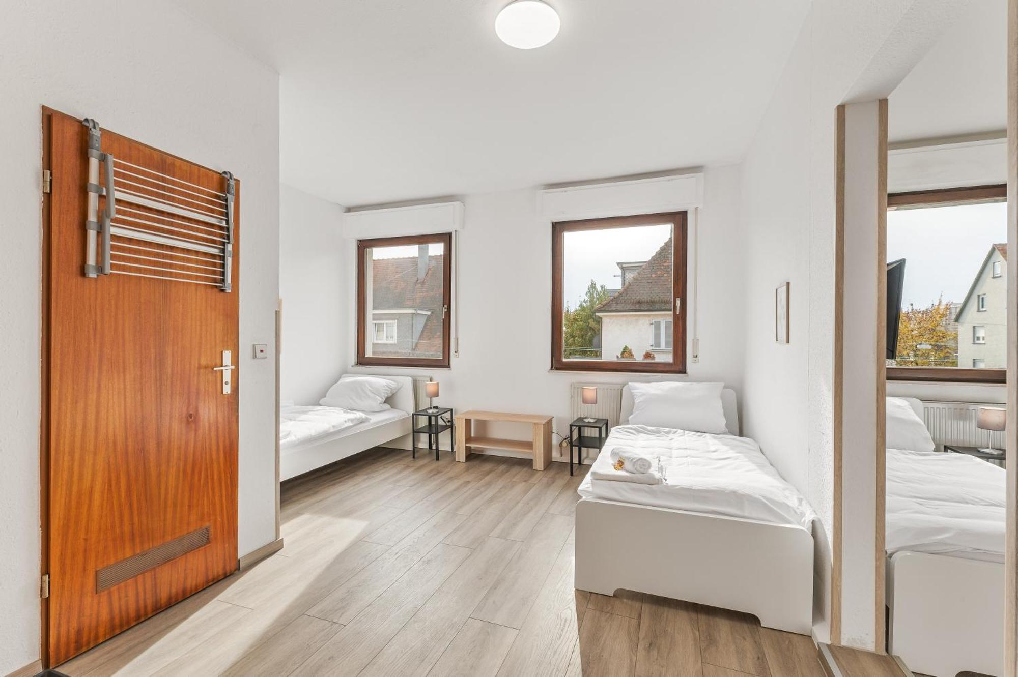 Home2Stay Apartmenthaus Heilbronn City Kitchen Parking Highspeed Wifi Washroom Exterior foto