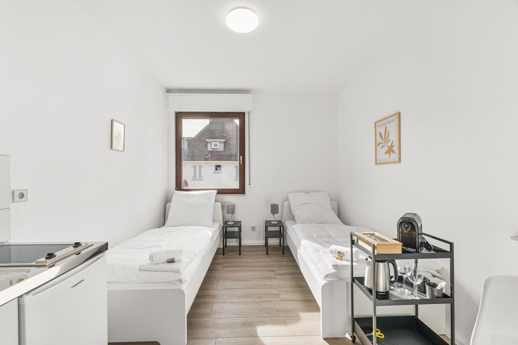 Home2Stay Apartmenthaus Heilbronn City Kitchen Parking Highspeed Wifi Washroom Exterior foto